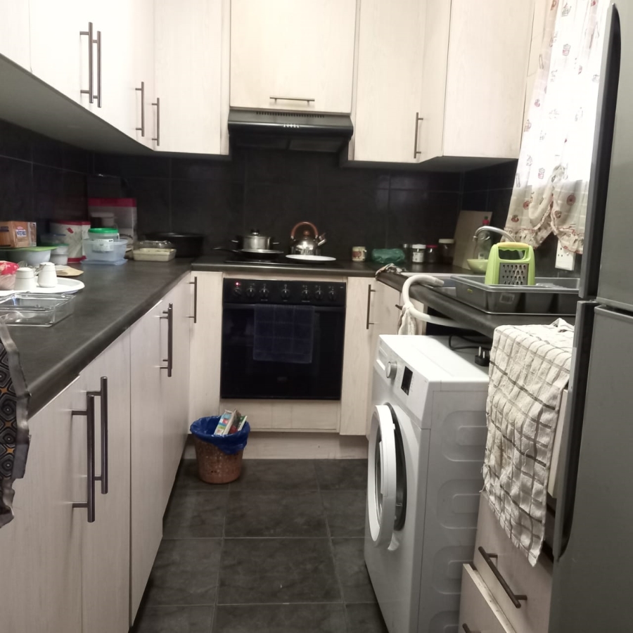 2 Bedroom Property for Sale in Benoni Central Gauteng