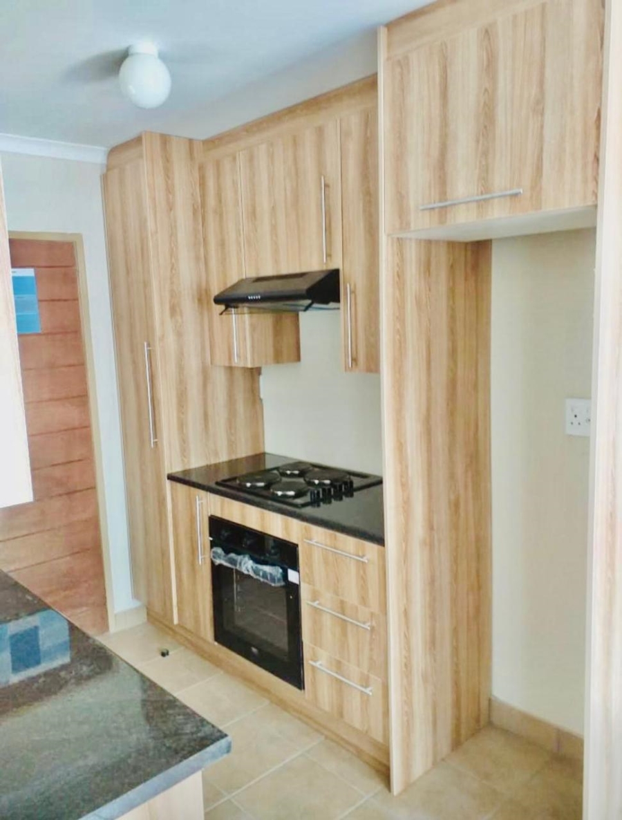 2 Bedroom Property for Sale in Palm Ridge Gauteng