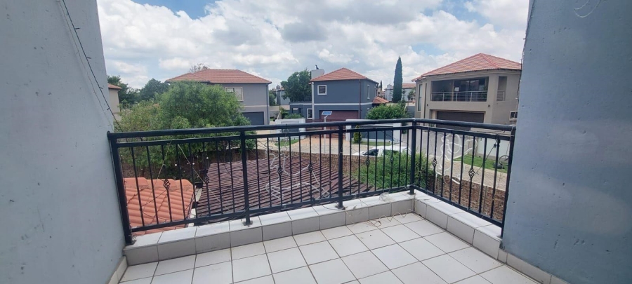 3 Bedroom Property for Sale in Parkrand Gauteng
