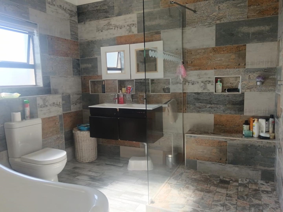 3 Bedroom Property for Sale in Parkrand Gauteng