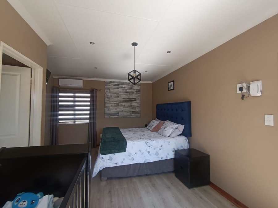 3 Bedroom Property for Sale in Parkrand Gauteng