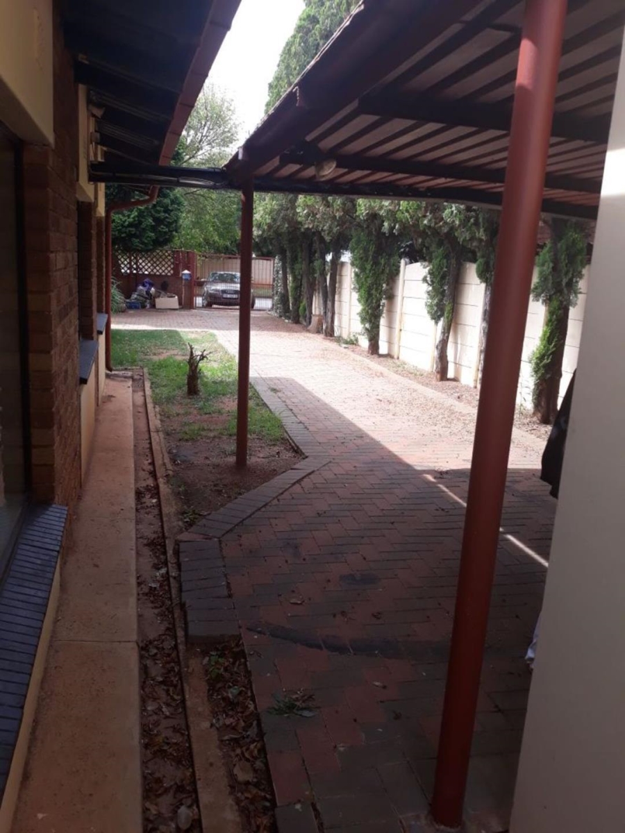 3 Bedroom Property for Sale in Klopperpark Gauteng