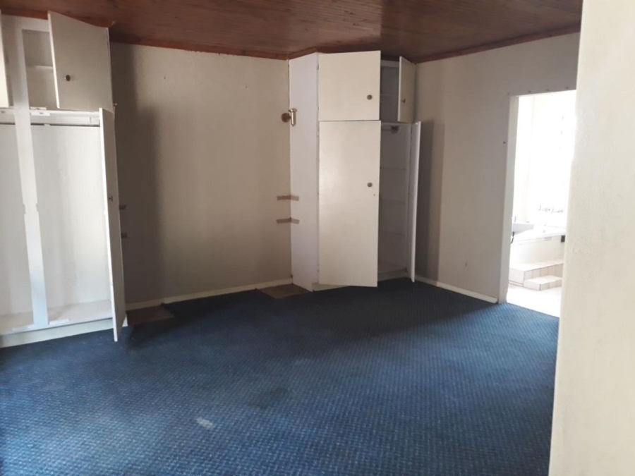 3 Bedroom Property for Sale in Klopperpark Gauteng