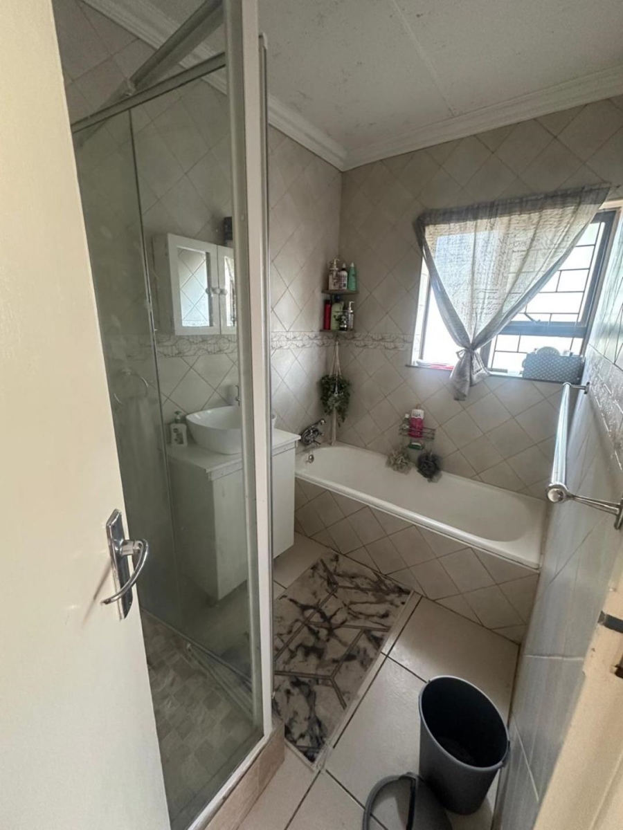 3 Bedroom Property for Sale in Klopperpark Gauteng