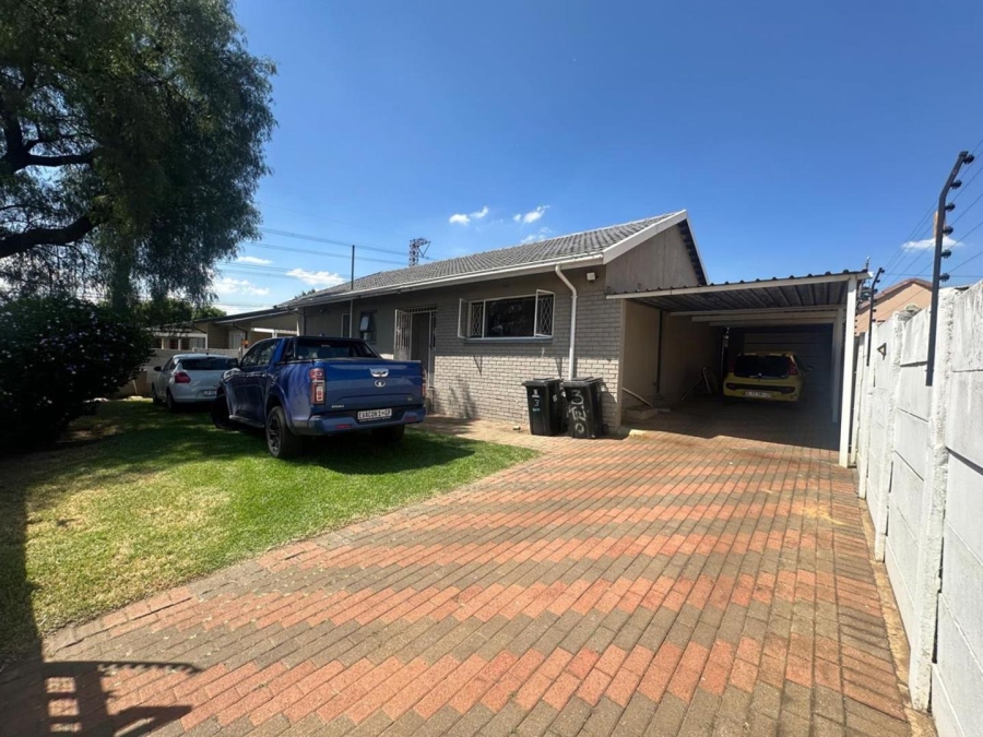 3 Bedroom Property for Sale in Klopperpark Gauteng