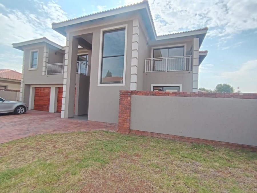 4 Bedroom Property for Sale in Comet Gauteng