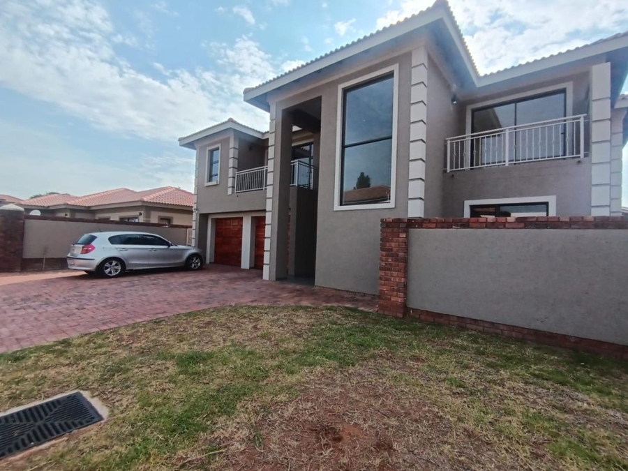 4 Bedroom Property for Sale in Comet Gauteng