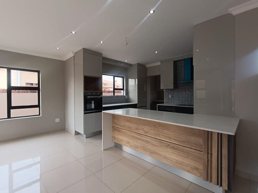 4 Bedroom Property for Sale in Comet Gauteng