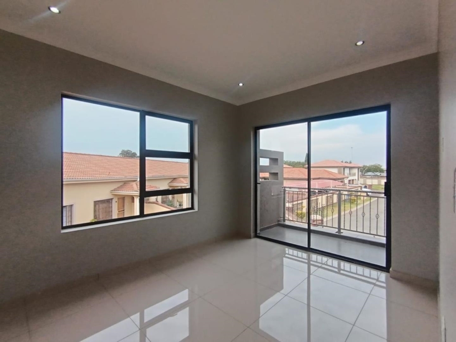 4 Bedroom Property for Sale in Comet Gauteng