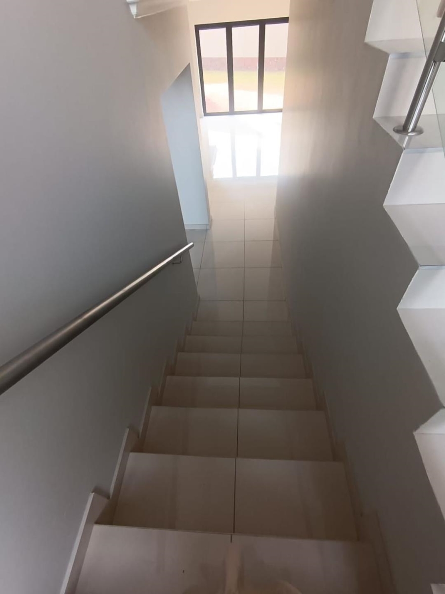 4 Bedroom Property for Sale in Comet Gauteng