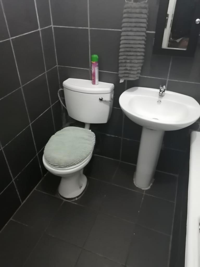 2 Bedroom Property for Sale in Germiston South Gauteng