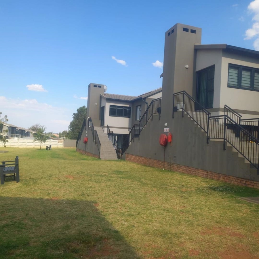 3 Bedroom Property for Sale in Norton Park Gauteng