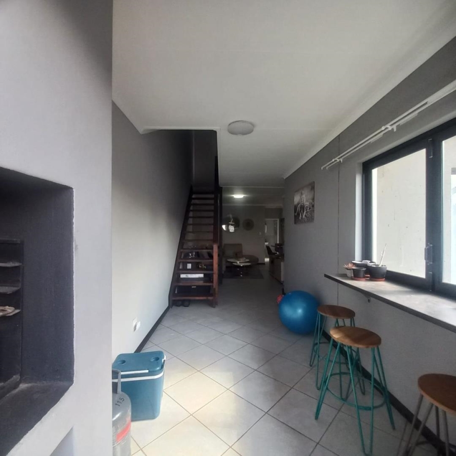 3 Bedroom Property for Sale in Norton Park Gauteng