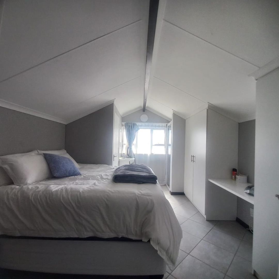 3 Bedroom Property for Sale in Norton Park Gauteng