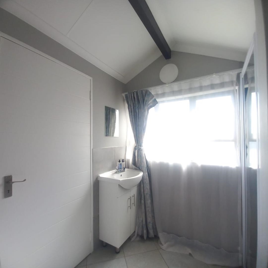 3 Bedroom Property for Sale in Norton Park Gauteng