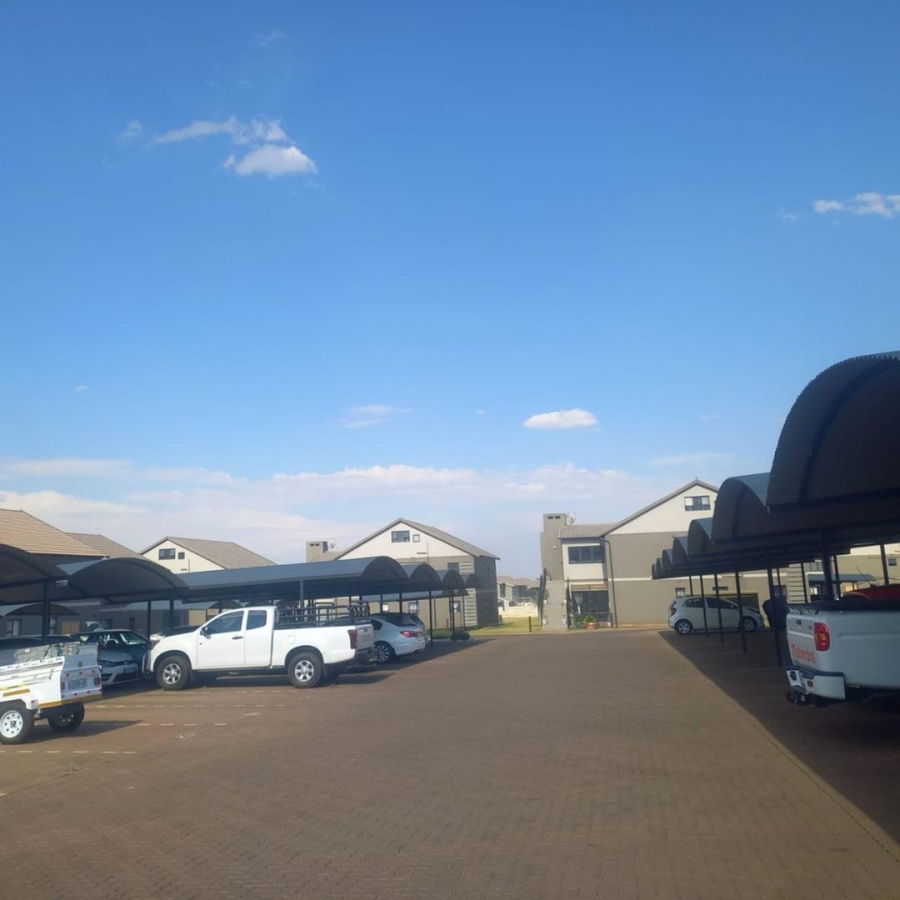 3 Bedroom Property for Sale in Norton Park Gauteng