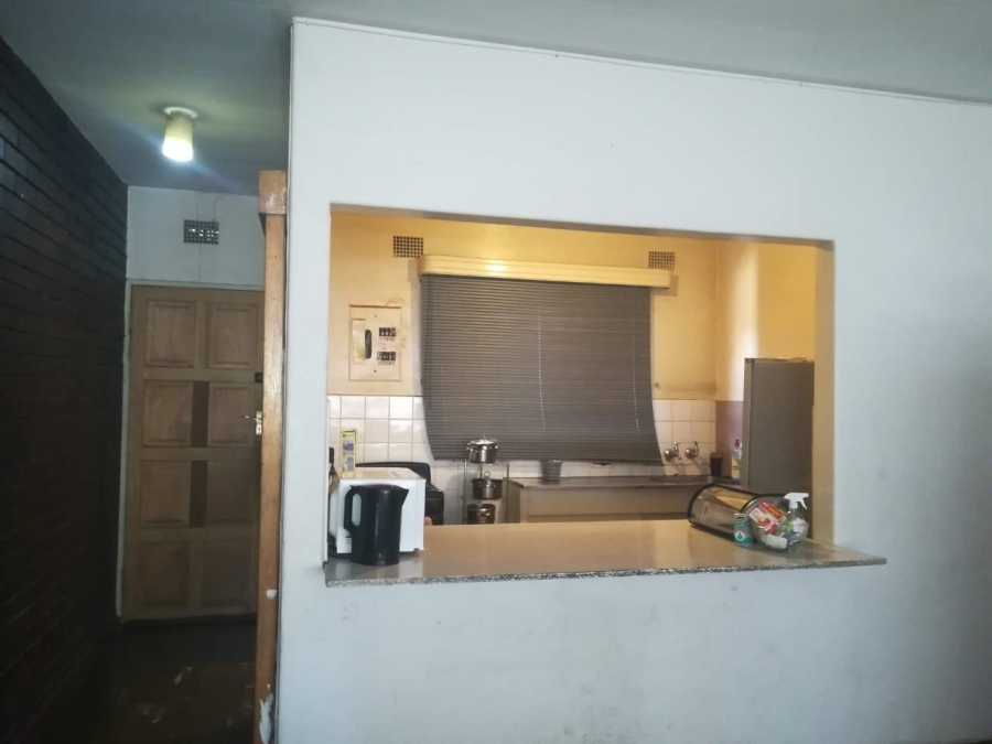 1 Bedroom Property for Sale in Germiston South Gauteng