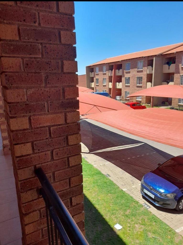 2 Bedroom Property for Sale in Comet Gauteng