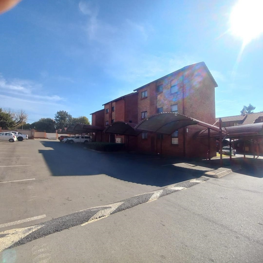 2 Bedroom Property for Sale in Castleview Gauteng