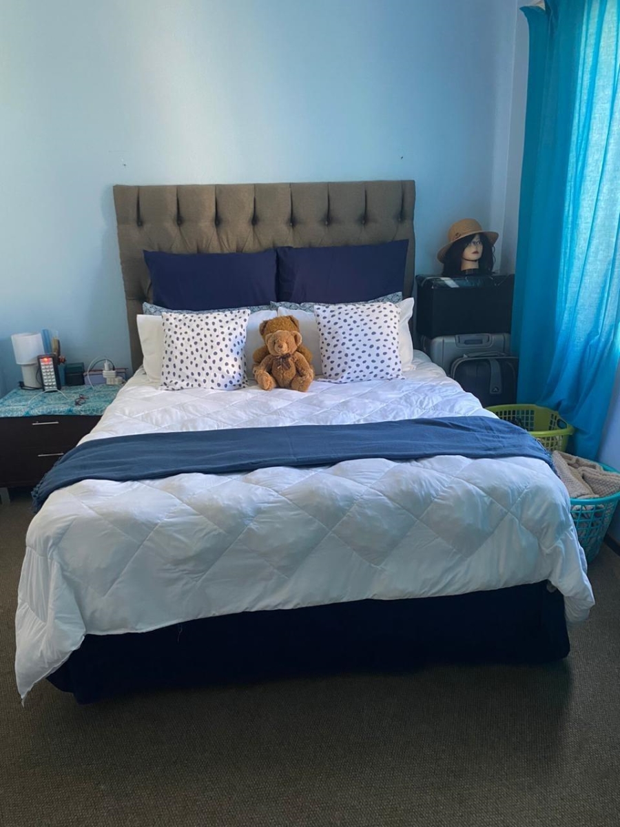 1 Bedroom Property for Sale in Elspark Gauteng