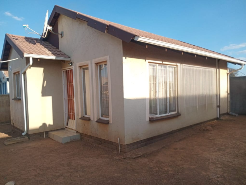 2 Bedroom Property for Sale in Lakeside Gauteng