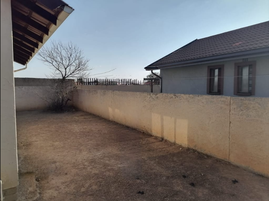 2 Bedroom Property for Sale in Lakeside Gauteng