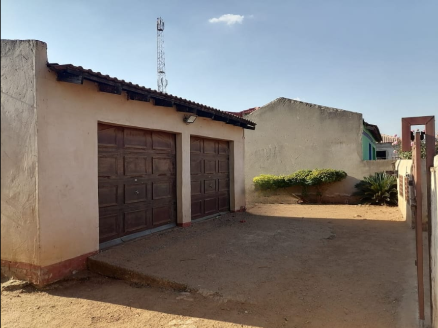 2 Bedroom Property for Sale in Lakeside Gauteng