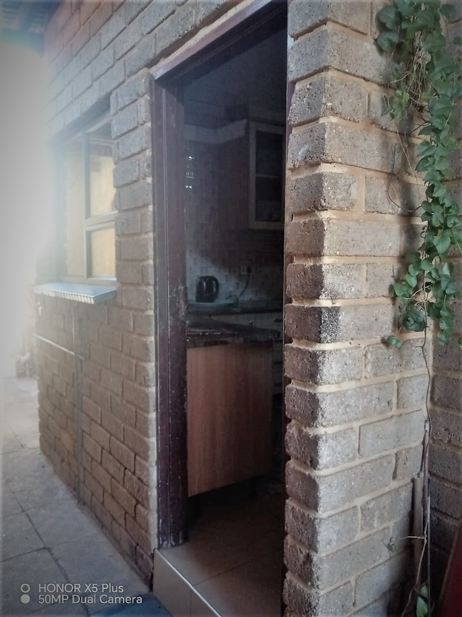 2 Bedroom Property for Sale in Evaton North Gauteng
