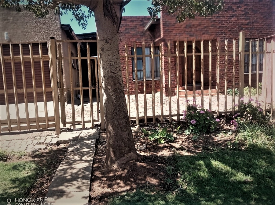 2 Bedroom Property for Sale in Evaton North Gauteng
