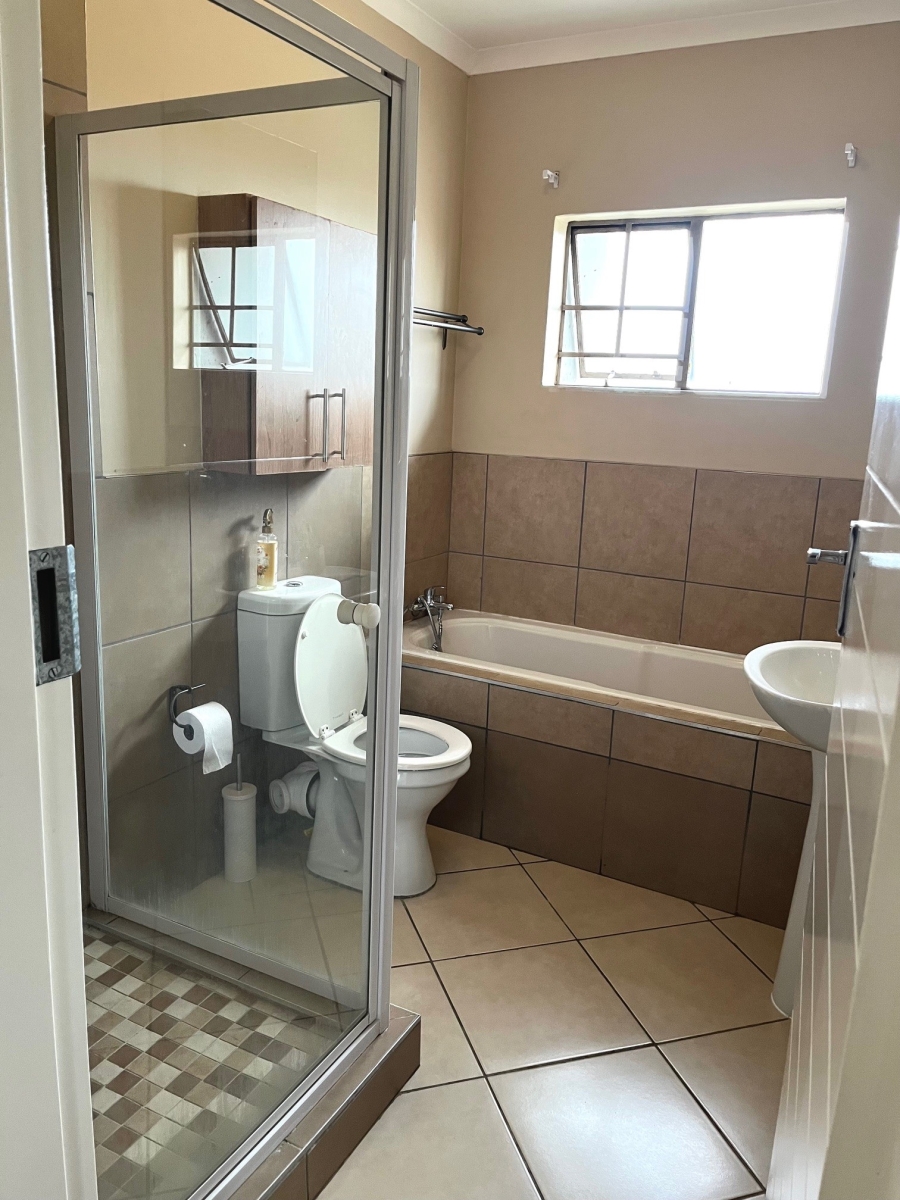 2 Bedroom Property for Sale in Sagewood Gauteng
