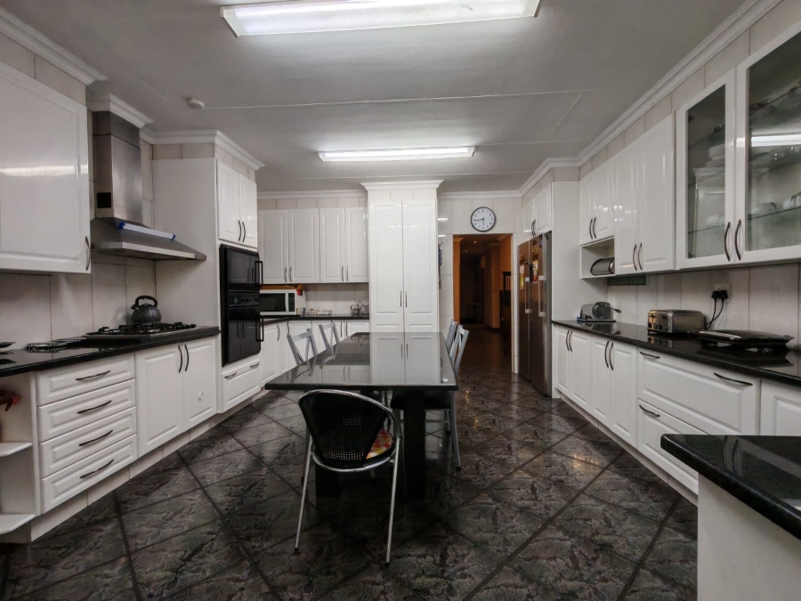 4 Bedroom Property for Sale in Three Rivers East Gauteng