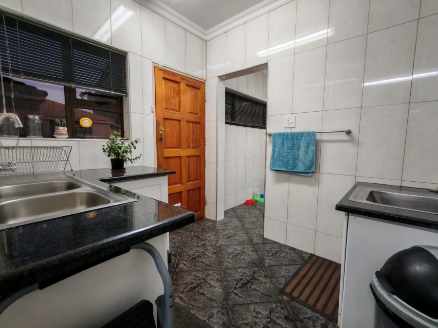 4 Bedroom Property for Sale in Three Rivers East Gauteng