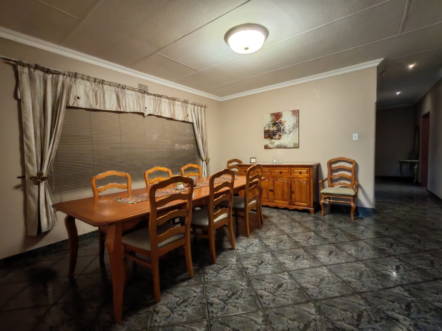 4 Bedroom Property for Sale in Three Rivers East Gauteng