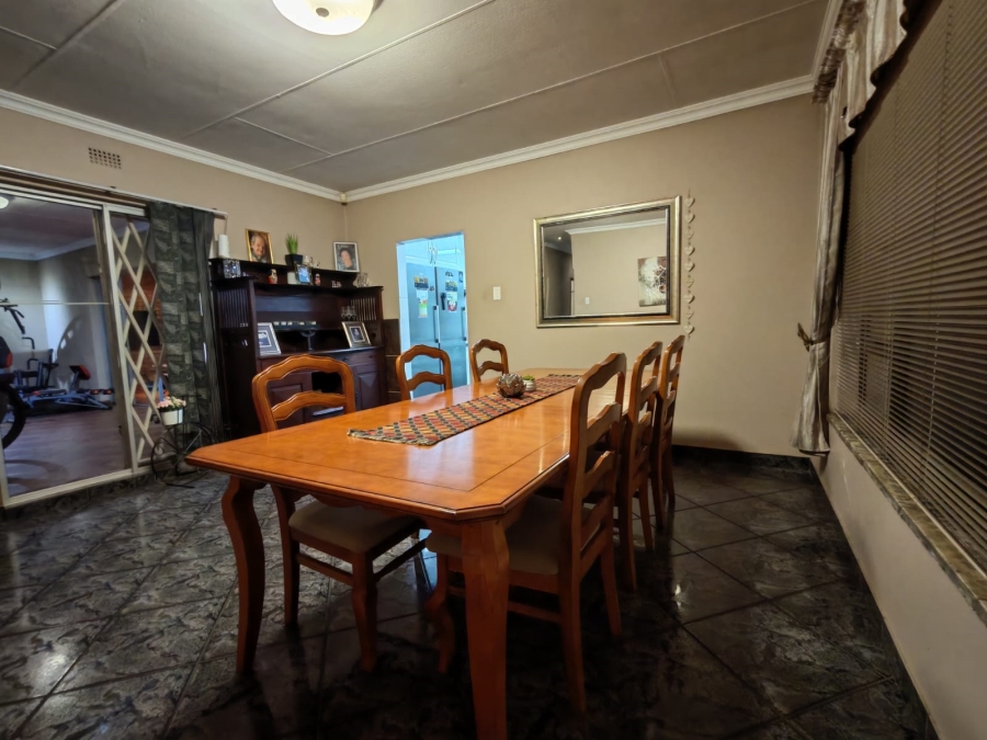 4 Bedroom Property for Sale in Three Rivers East Gauteng
