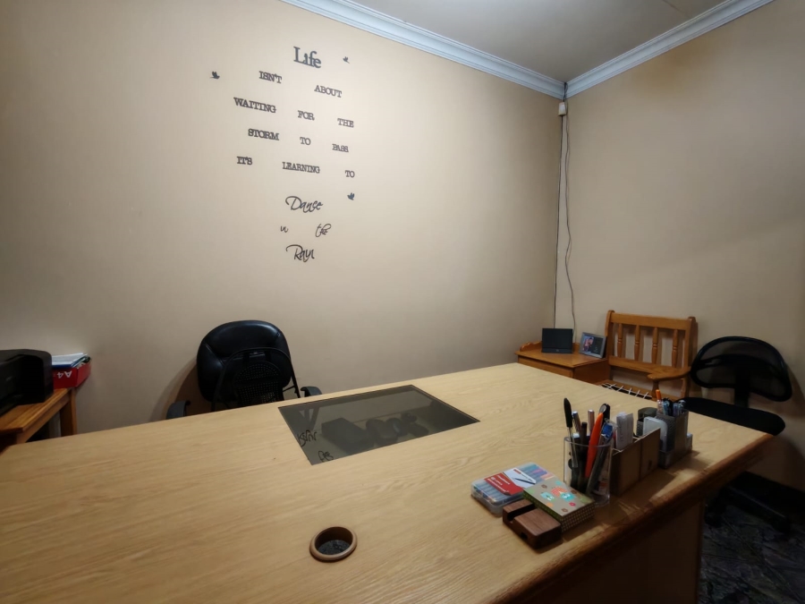 4 Bedroom Property for Sale in Three Rivers East Gauteng
