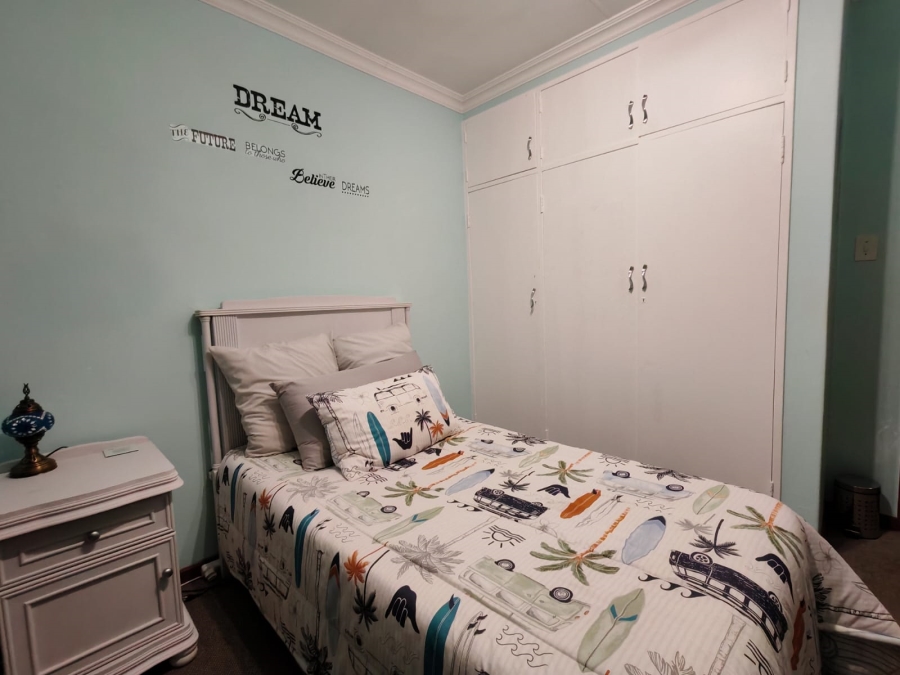 4 Bedroom Property for Sale in Three Rivers East Gauteng