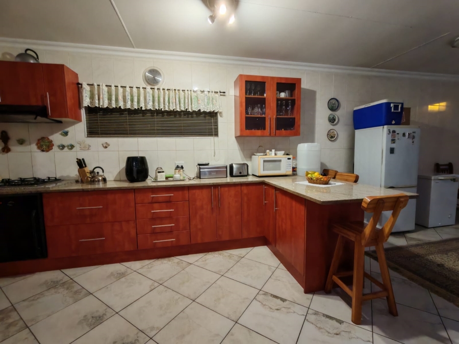 4 Bedroom Property for Sale in Three Rivers East Gauteng