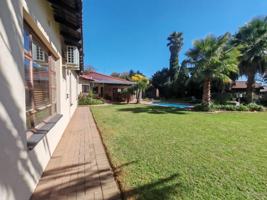 5 Bedroom Property for Sale in Three Rivers East Gauteng