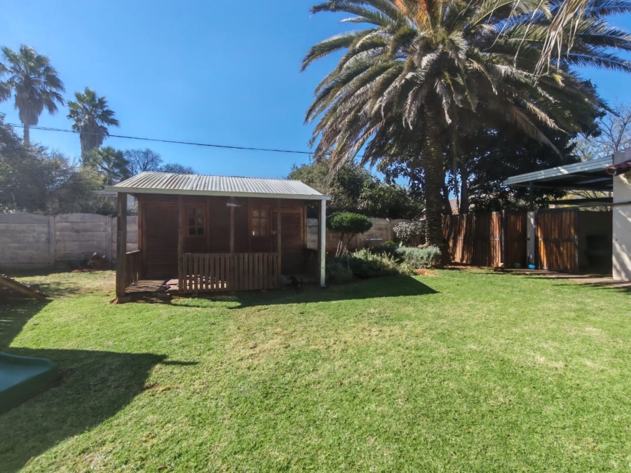 5 Bedroom Property for Sale in Three Rivers East Gauteng
