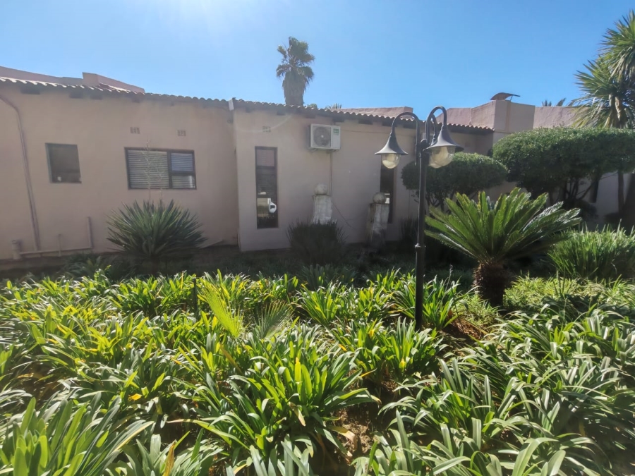 5 Bedroom Property for Sale in Three Rivers East Gauteng