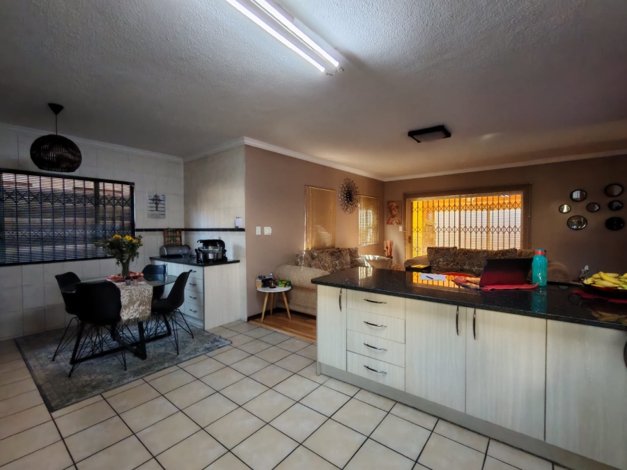 4 Bedroom Property for Sale in Risiville Gauteng