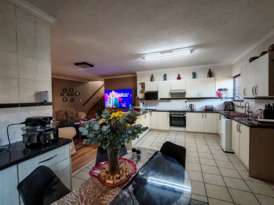 4 Bedroom Property for Sale in Risiville Gauteng