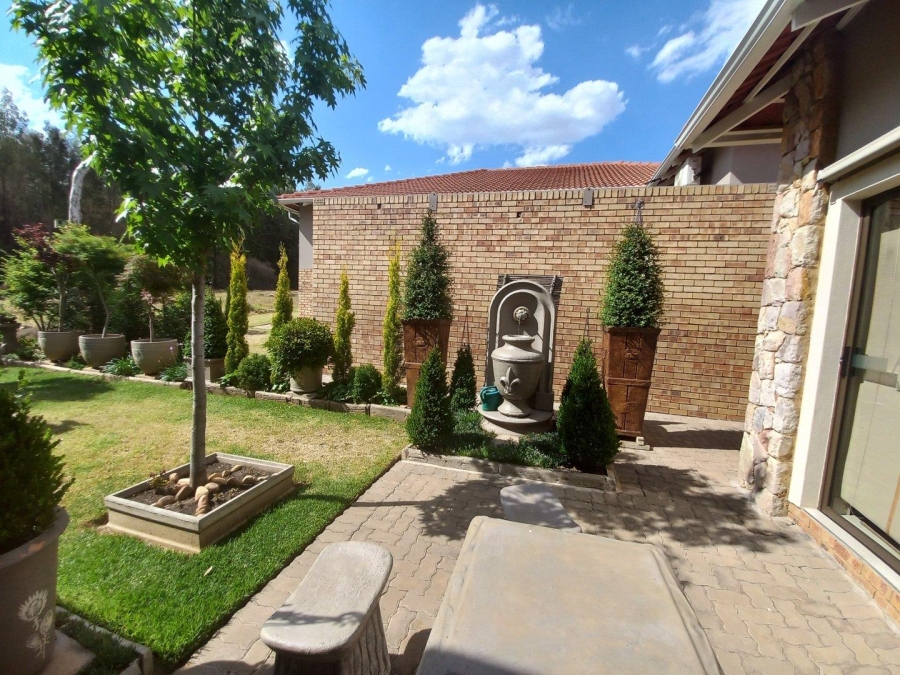 2 Bedroom Property for Sale in Jordaan Park Gauteng