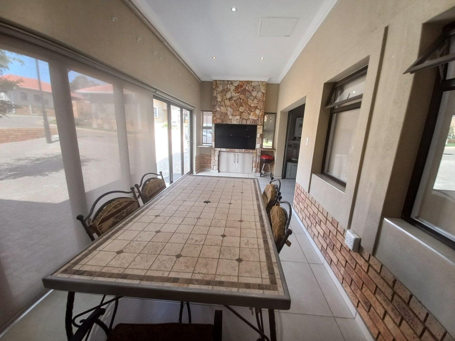 2 Bedroom Property for Sale in Jordaan Park Gauteng