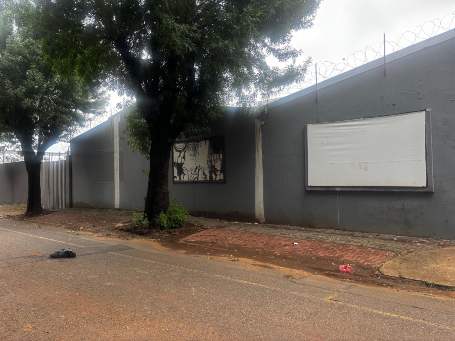 Commercial Property for Sale in Ophirton Gauteng