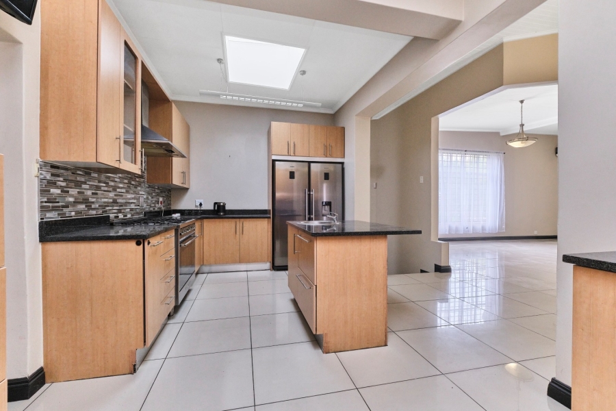 To Let 4 Bedroom Property for Rent in Morningside Manor Gauteng