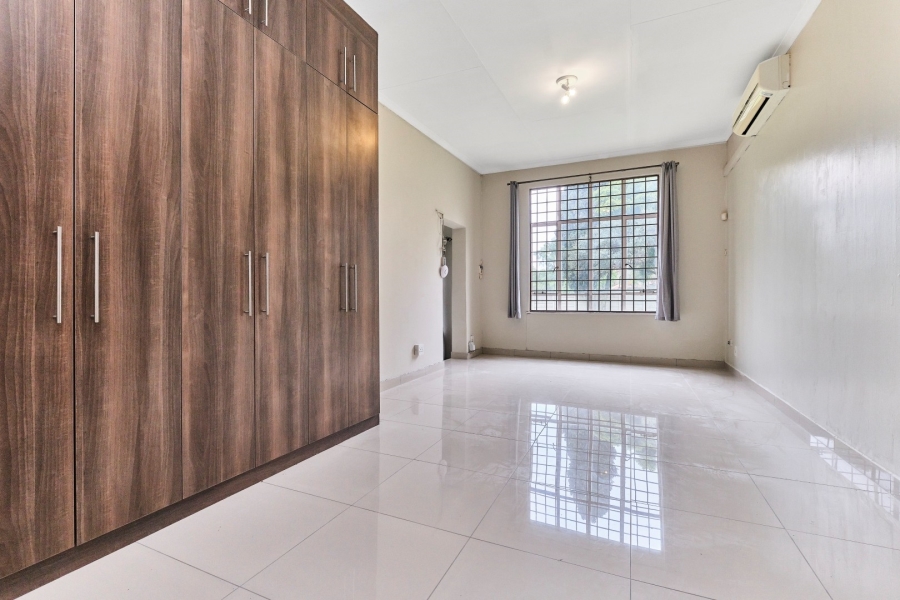 To Let 4 Bedroom Property for Rent in Morningside Manor Gauteng