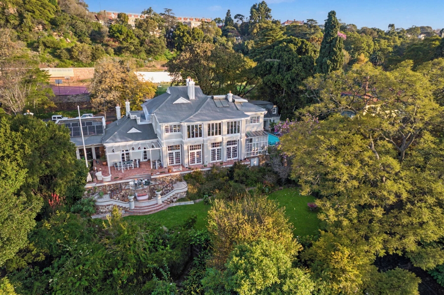 5 Bedroom Property for Sale in Parktown Gauteng