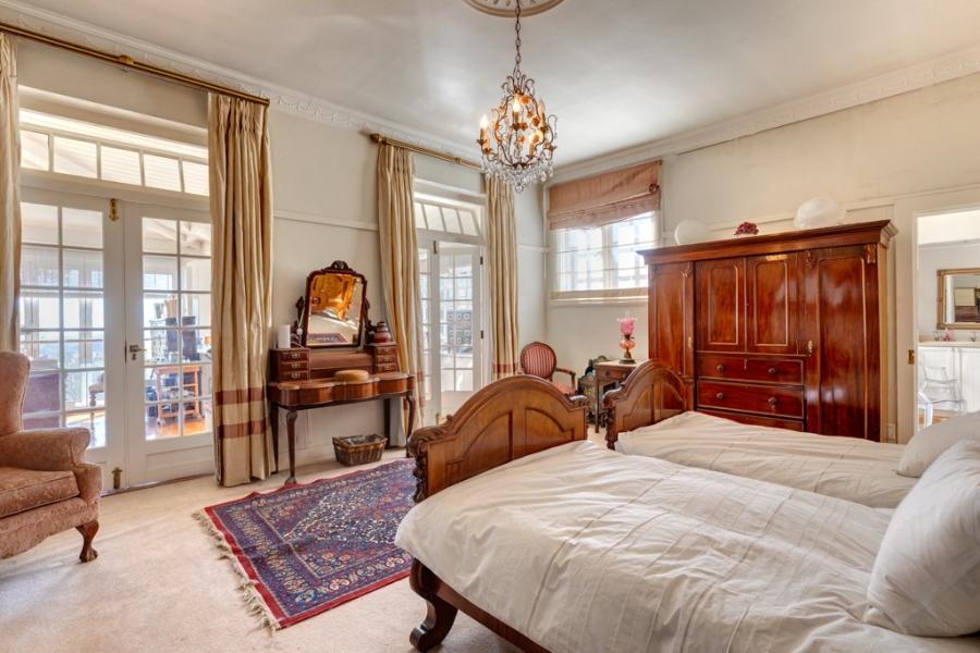 5 Bedroom Property for Sale in Parktown Gauteng