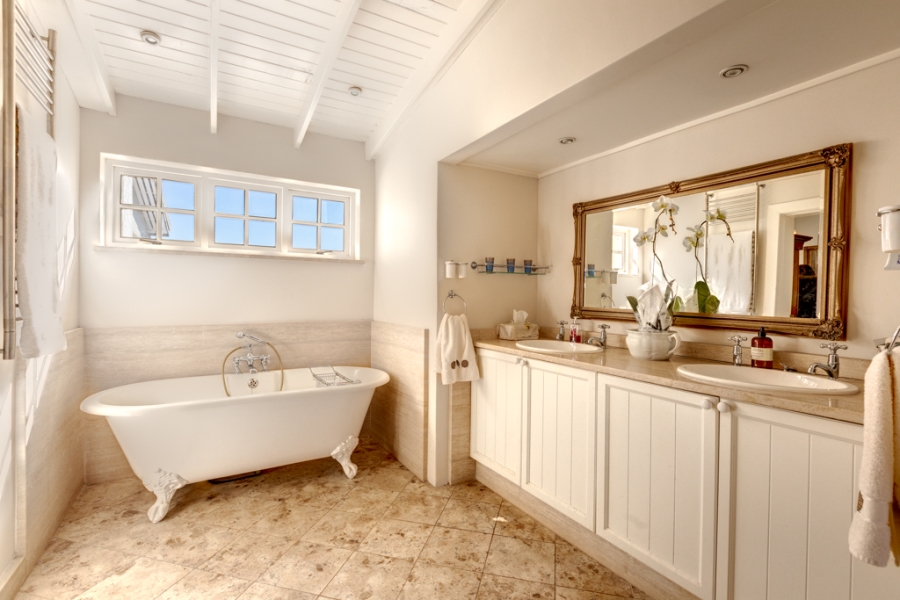 5 Bedroom Property for Sale in Westcliff Gauteng